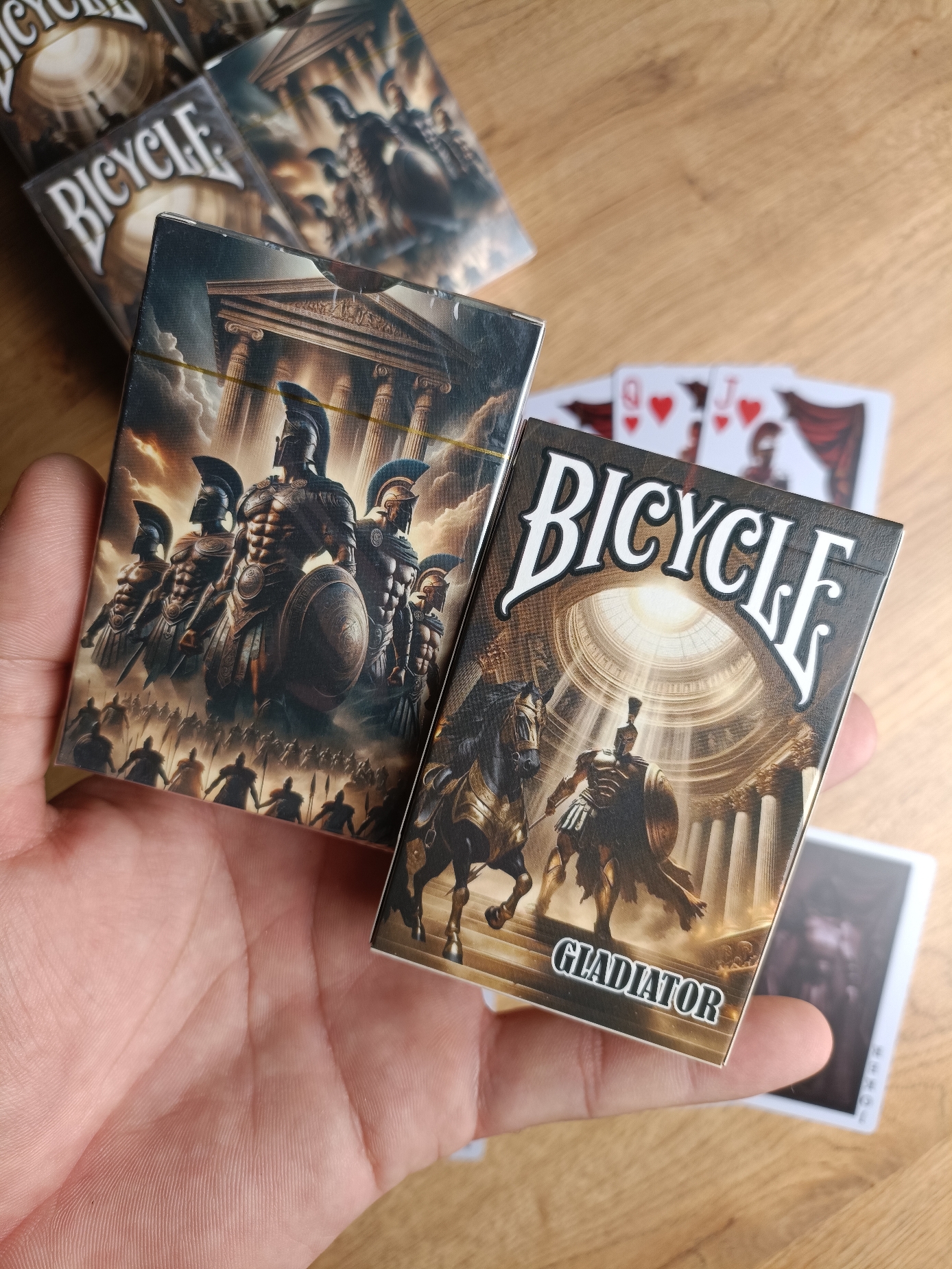 کارت بازی و شعبده بازی مدل گلادیاتور